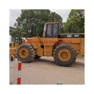 Caricatore a ruote usato CAT 966F con scarse ore di lavoro 0-2000 con peso 20000-21000 kg