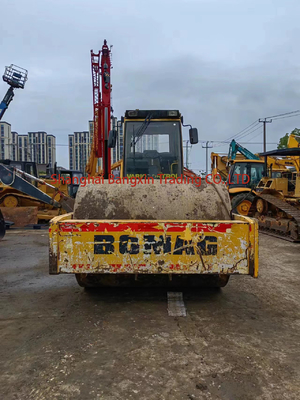 Roller stradale Bomag BW-217D usato in buone condizioni