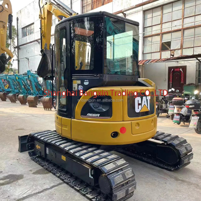 Mini escavatore CAT 304 in buone condizioni