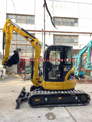 Mini escavatore CAT 304 in buone condizioni