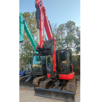 Mini escavatore KUBOTA KX163 per progetti di costruzione ingegneristica