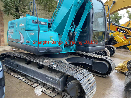 Cerchiamo un escavatore in buone condizioni Controlla la nostra macchina usata Kobelco SK140