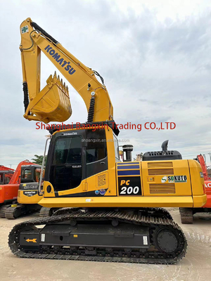700 ore di lavoro Usato Komatsu PC200-8 escavatore con spedizione gratuita e secchio escavatore
