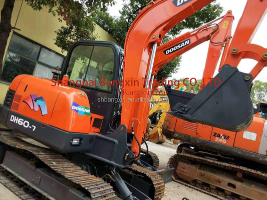 DH60 Escavatore Doosan Escavatore di seconda mano con certificazione EPA/CE