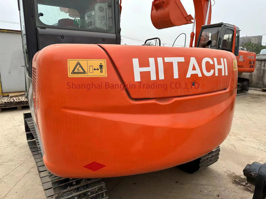 Mini escavatore Hitachi ZX60 di seconda mano con potenza e stabilità idraulica elevate