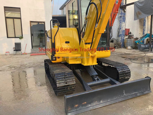 Buone condizioni Usato Komatsu PC56 Escavatore a trascinatore Tutte le funzioni normali 7 giorni consegna