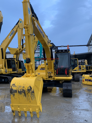 Escavatore Komatsu PC130 con motore originale e a prezzi accessibili