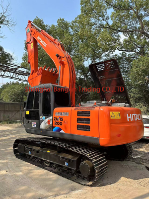 Buona scavatrice di seconda mano, giapponese, originale Hitachi ZX200.