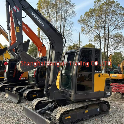 Mini escavatore VOLVO EC60D con potenza elevata e stabilità idraulica