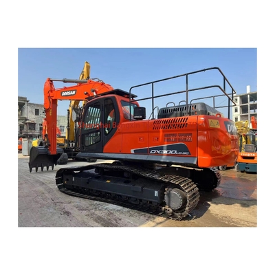 Escavatore usato Doosan DX300LC-9C con certificazione EPA/CE e peso di 30000 kg