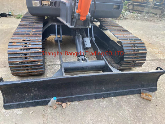 Sì possiamo ispezionare usato Doosan escavatore 6 tonnellate a Shanghai 0,25 capacità secchio