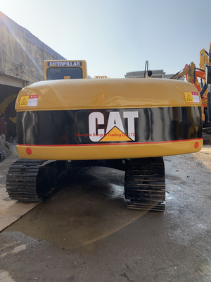 Escavatore a striscio cat 320CL a 90% con 700 ore di lavoro in ottime condizioni