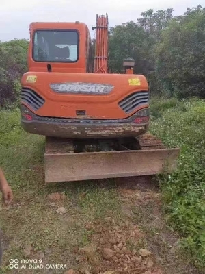 Escavatore Doosan DX70 2021 con capacità di 0.25 secchi Escavatore a trascinatore usato