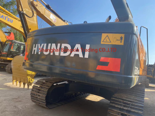Escavatore usato Hyundai R220-9S in ottime condizioni con cilindro idraulico originale