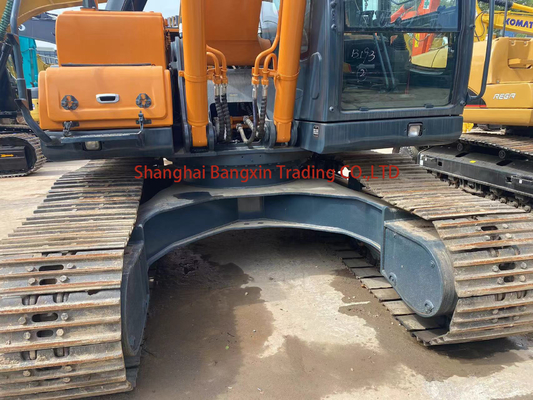 Hyundai R220-9S escavatore usato con 1 e 22 tonnellate di peso di esercizio in buone condizioni