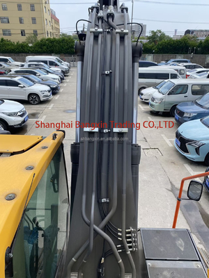 Macchine per scavo da 20 tonnellate Escavatore di seconda mano VOLVO EC200 con altro cilindro idraulico