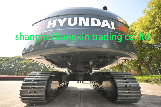 Escavatore Hyundai HX135 con pompa idraulica originale e motore Cummins