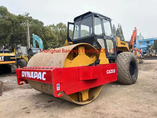 Compattatore a rulli stradali Dynapac CA25D con 90% di grado e prestazioni di lavoro eccellenti