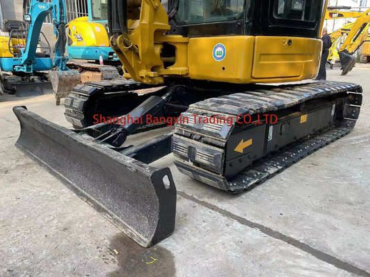 Escavatore a trascinatore Cat 304CCR usato con cilindro idraulico originale in buone condizioni