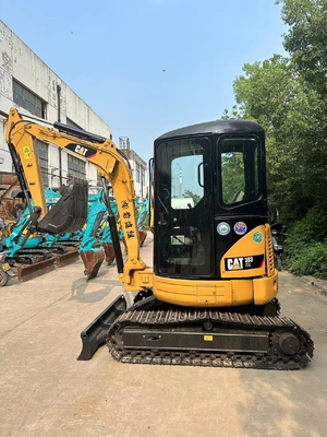 Escavatori di seconda mano Cat 303 in buone condizioni e con certificazione EPA/CE a Shanghai